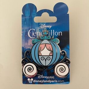 New DISNEY Disneyland Paris Cinderella Carriage Pin
